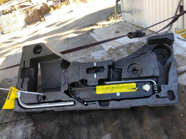 2009 - 2017 VOLKSWAGON CC Emergency Scissor Jack & Tool Kit Assembly w/ Carrier