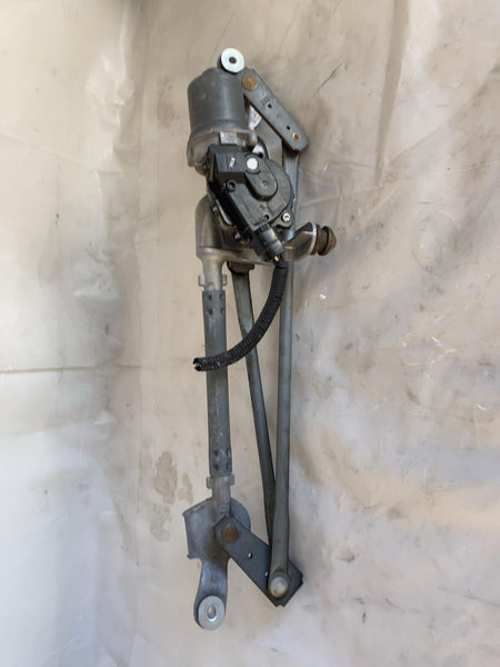 2015 - 2019 HYUNDAI SONATA Front Windshield Wiper Transmission Linkage w/ Motor