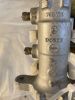 2014 TESLA S Hatchback Brake Master Cylinder w/ Fluid Reservoir Bottle Tank